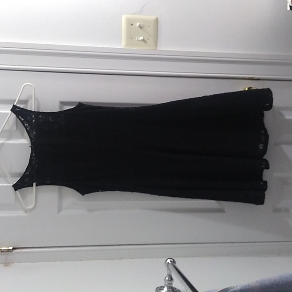 BB Dakota Black lace tank dress, size 2 - Picture 2 of 4
